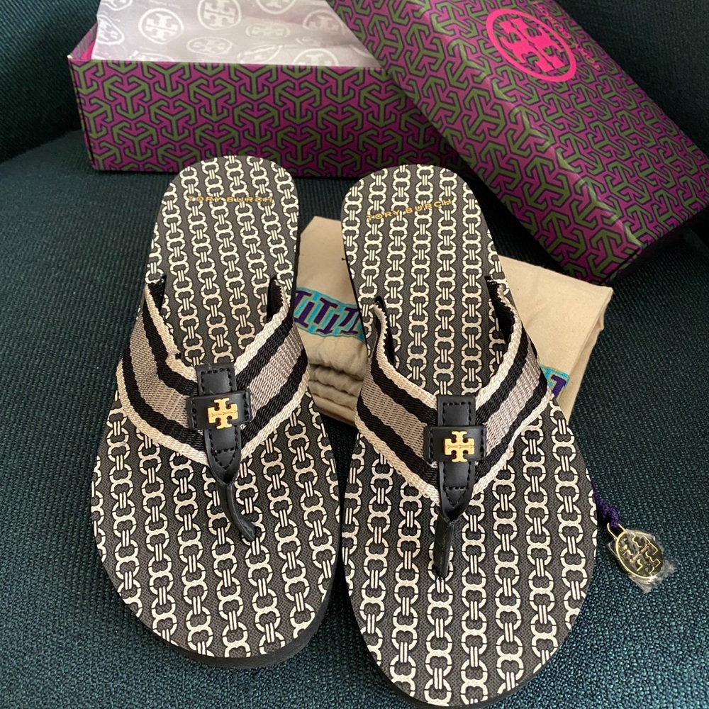 Tory Burch Gemini Link Flip Flops